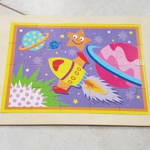 Outer space theme wooden jigsaw puzzle